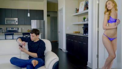 和闺蜜共享我的壮硕男友,3P狂欢夜激情四射!