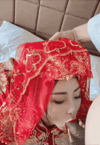 土豪婚前夜享用高级外围女神,穿婚纱激情伺候高潮迭起